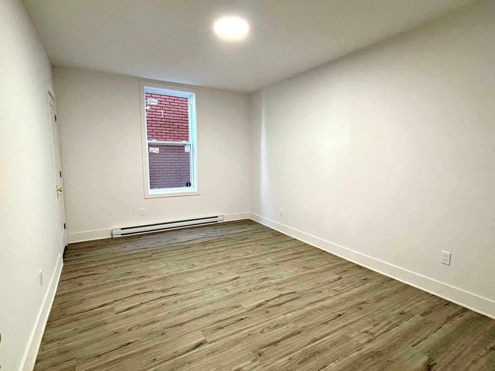 









2142


Boul. Grand

, 2142,
Montréal (Côte-des-Neiges/Notre-Dame-de-Grâce),




QC
H4B2W8

