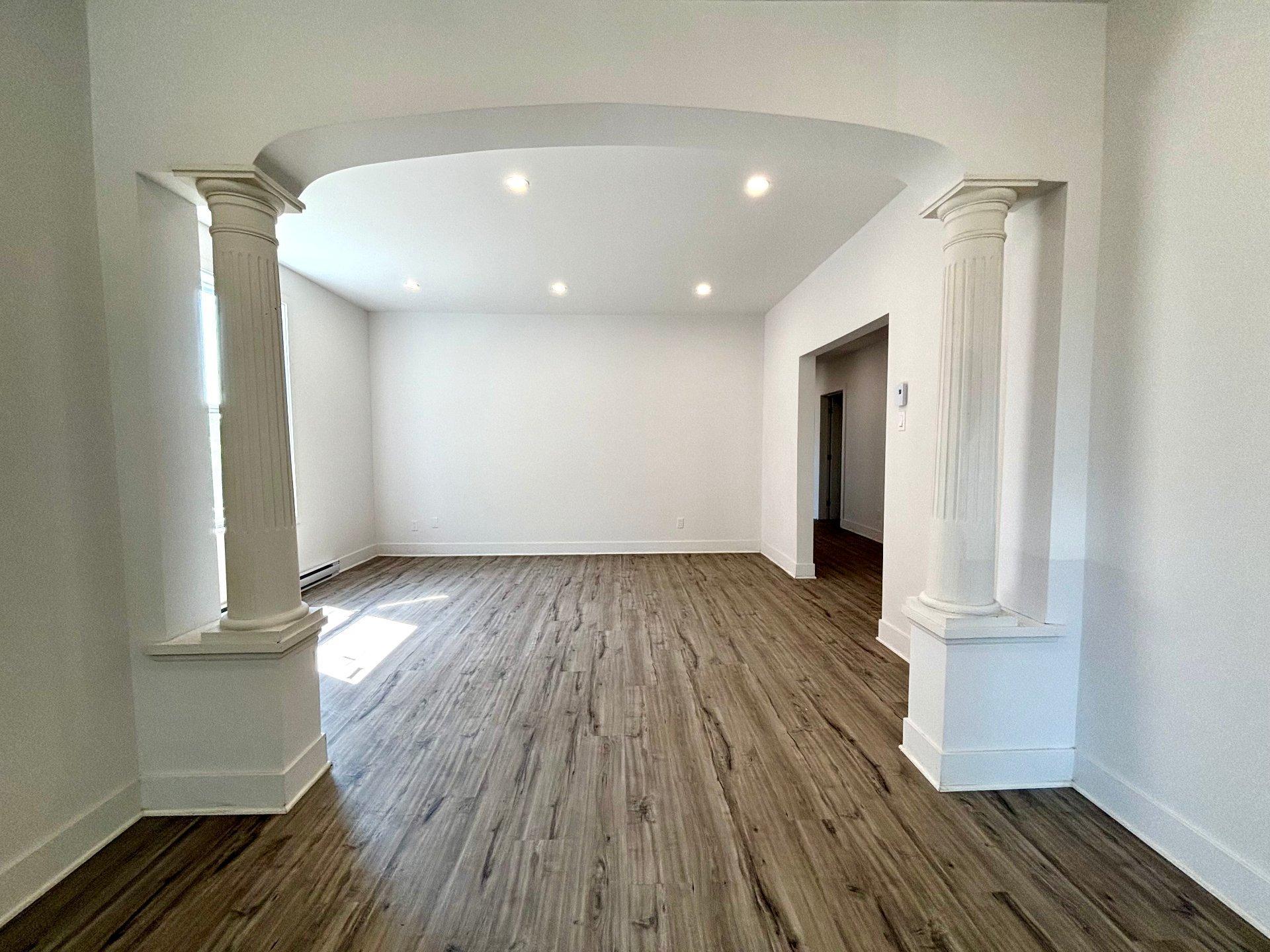 









2142


Boul. Grand

, 2142,
Montréal (Côte-des-Neiges/Notre-Dame-de-Grâce),




QC
H4B2W8

