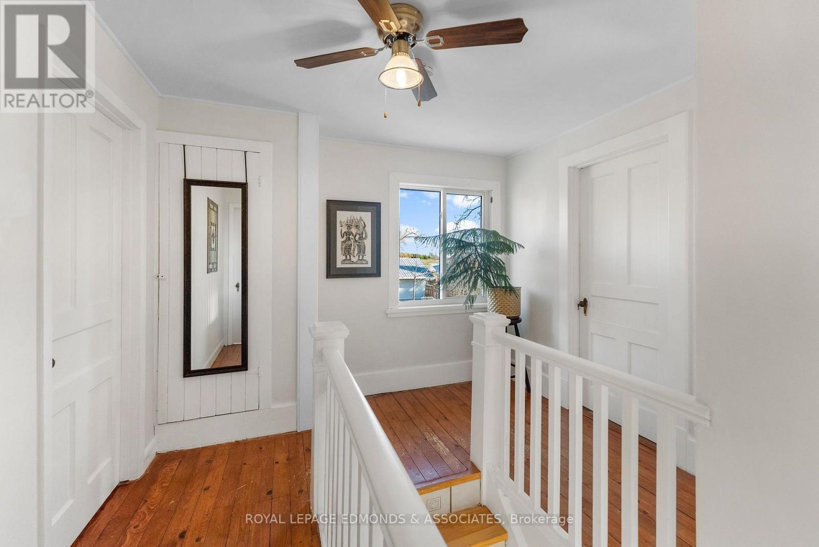 












1854 BEACHBURG ROAD

,
Whitewater Region,




Ontario
K0J1C0

