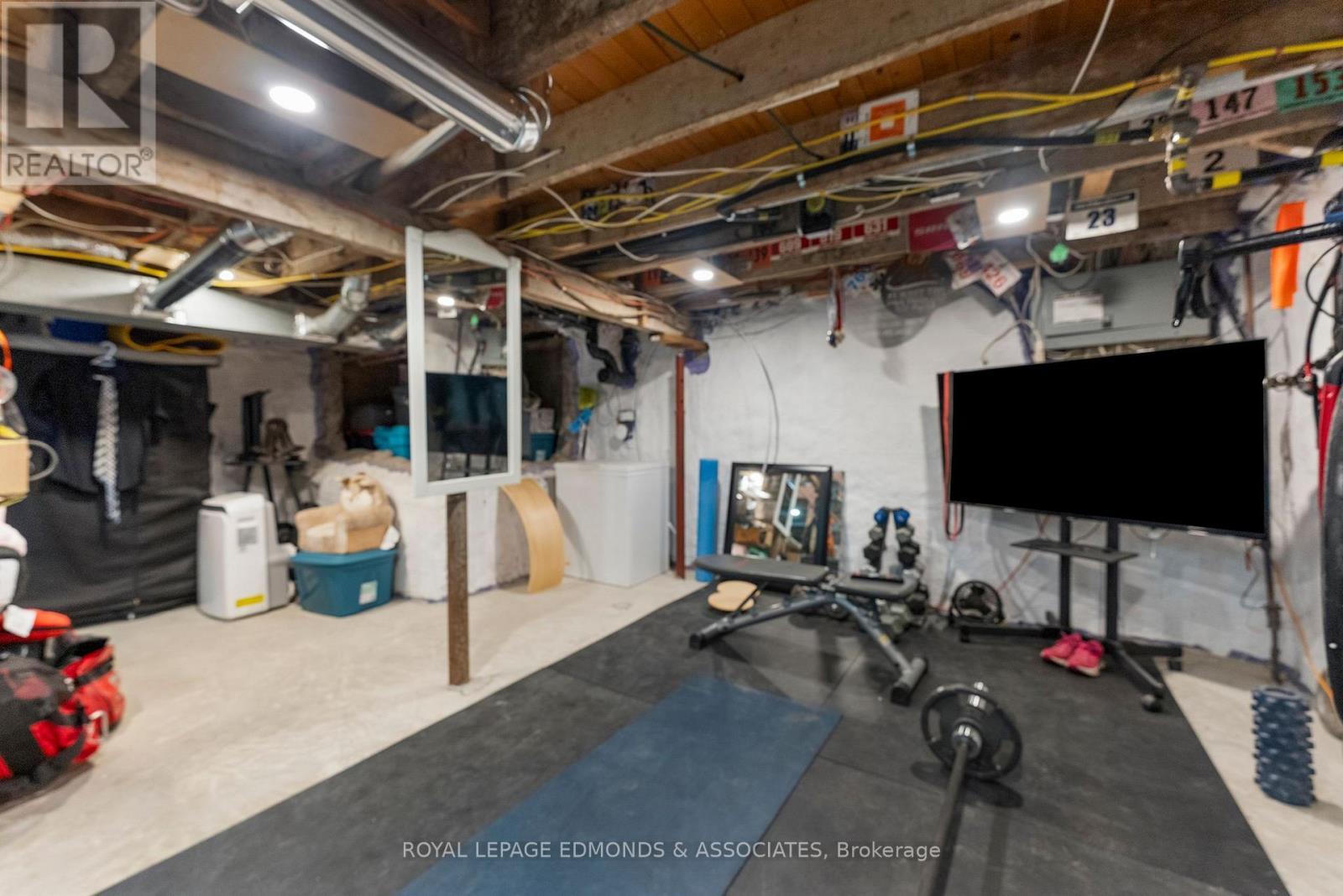 












1854 BEACHBURG ROAD

,
Whitewater Region,




Ontario
K0J1C0

