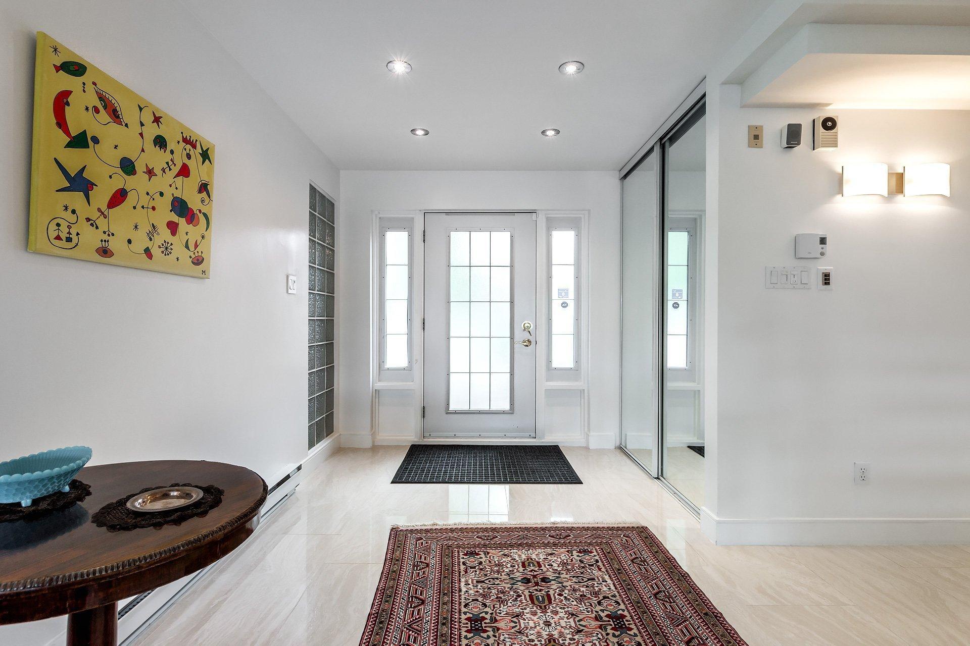 









1


Av. Sauriol

,
Laval (Laval-des-Rapides),




QC
H7N3A3

