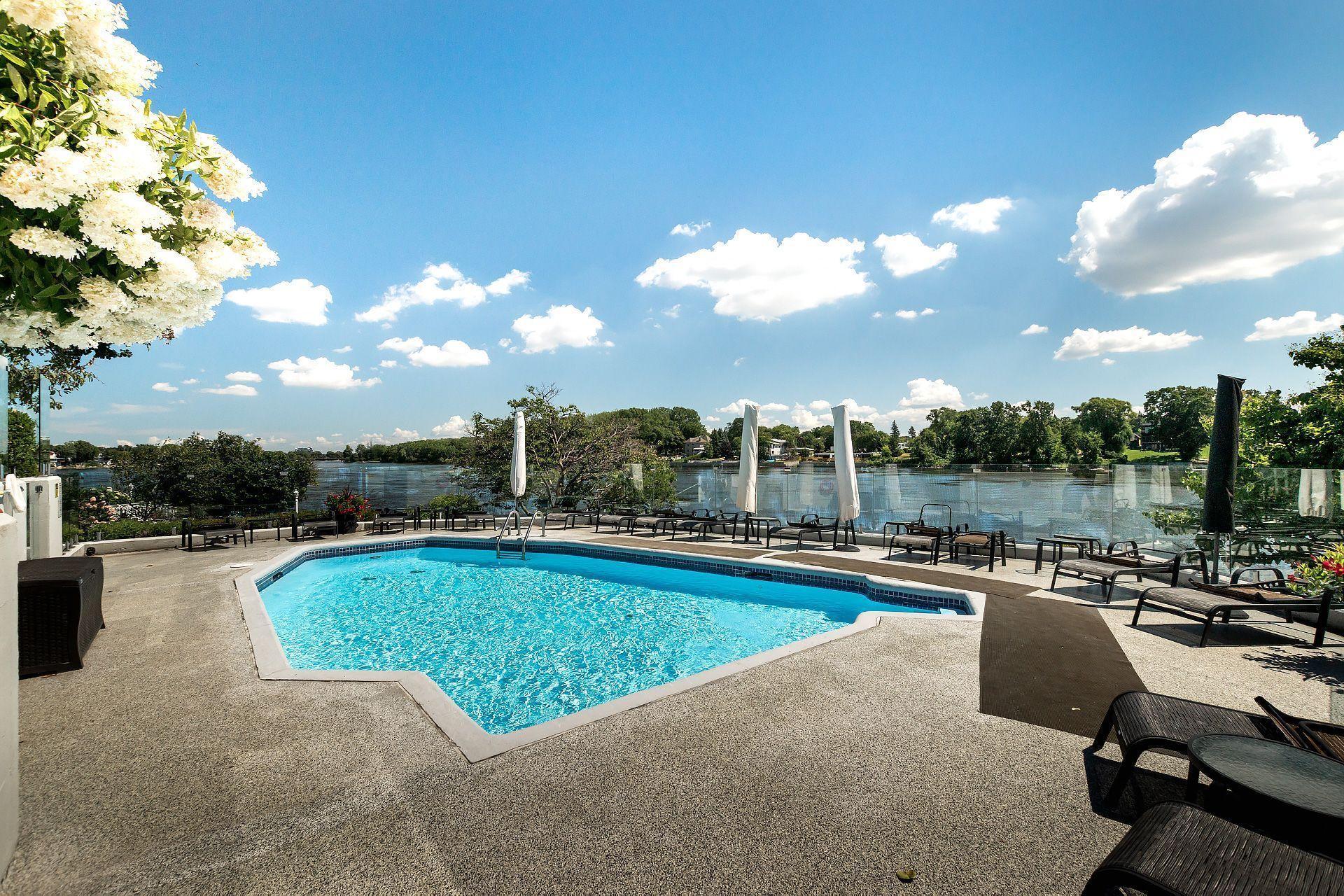 









1


Av. Sauriol

,
Laval (Laval-des-Rapides),




QC
H7N3A3

