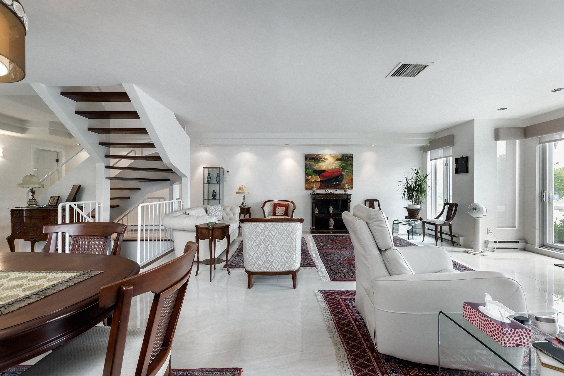 









1


Av. Sauriol

,
Laval (Laval-des-Rapides),




QC
H7N3A3

