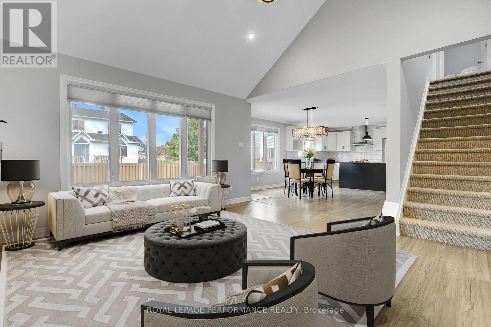 












29 MEADOWLARK STREET

,
Russell,




Ontario
K4R0B8

