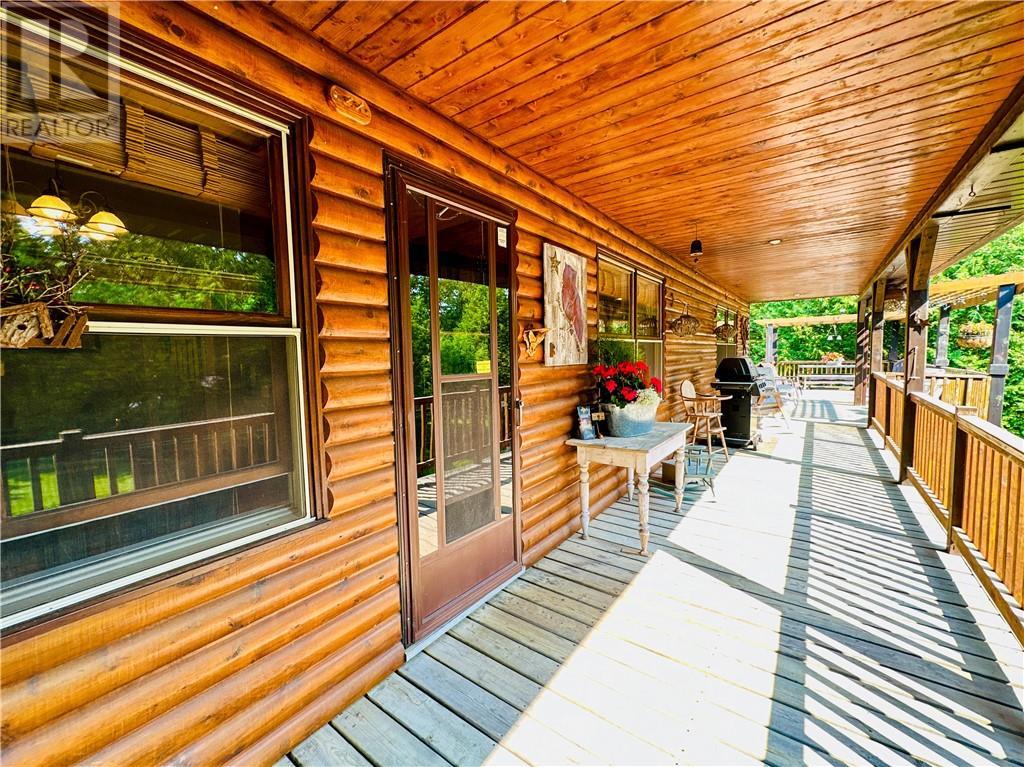 












544 Ketchankookem Trail

,
Mindemoya, Manitoulin Island,




Ontario
P0P1S0

