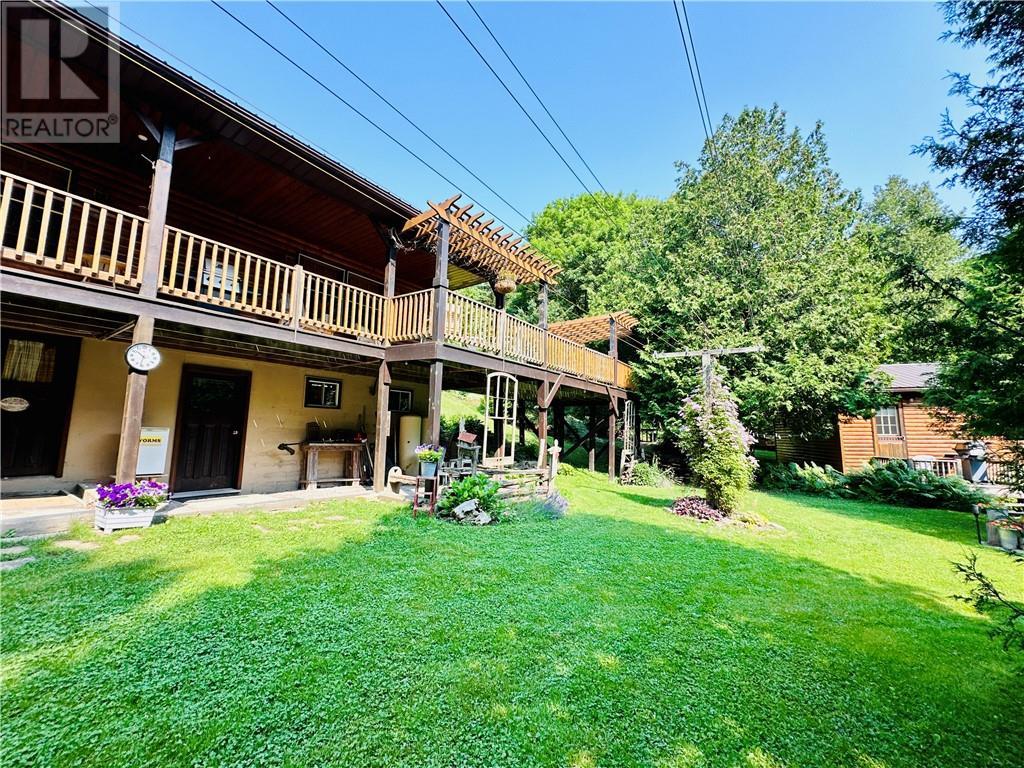 












544 Ketchankookem Trail

,
Mindemoya, Manitoulin Island,




Ontario
P0P1S0

