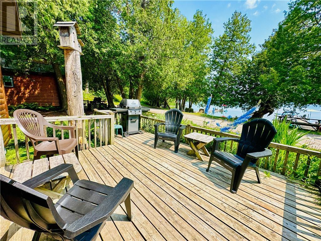 












544 Ketchankookem Trail

,
Mindemoya, Manitoulin Island,




Ontario
P0P1S0

