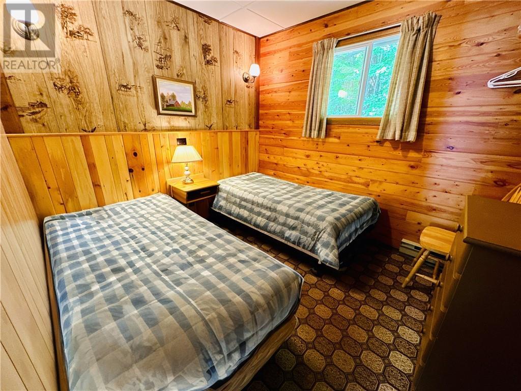 












544 Ketchankookem Trail

,
Mindemoya, Manitoulin Island,




Ontario
P0P1S0

