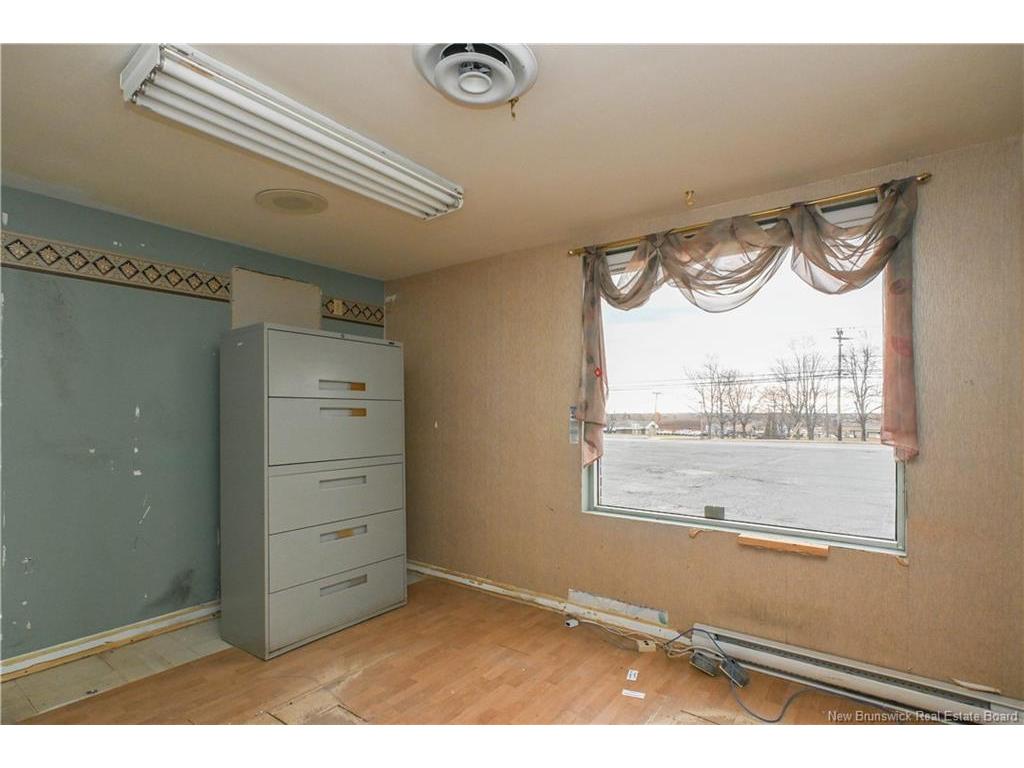 









1301


rue des Fondateurs

ST,
Paquetville,




NB
E8R 1A7

