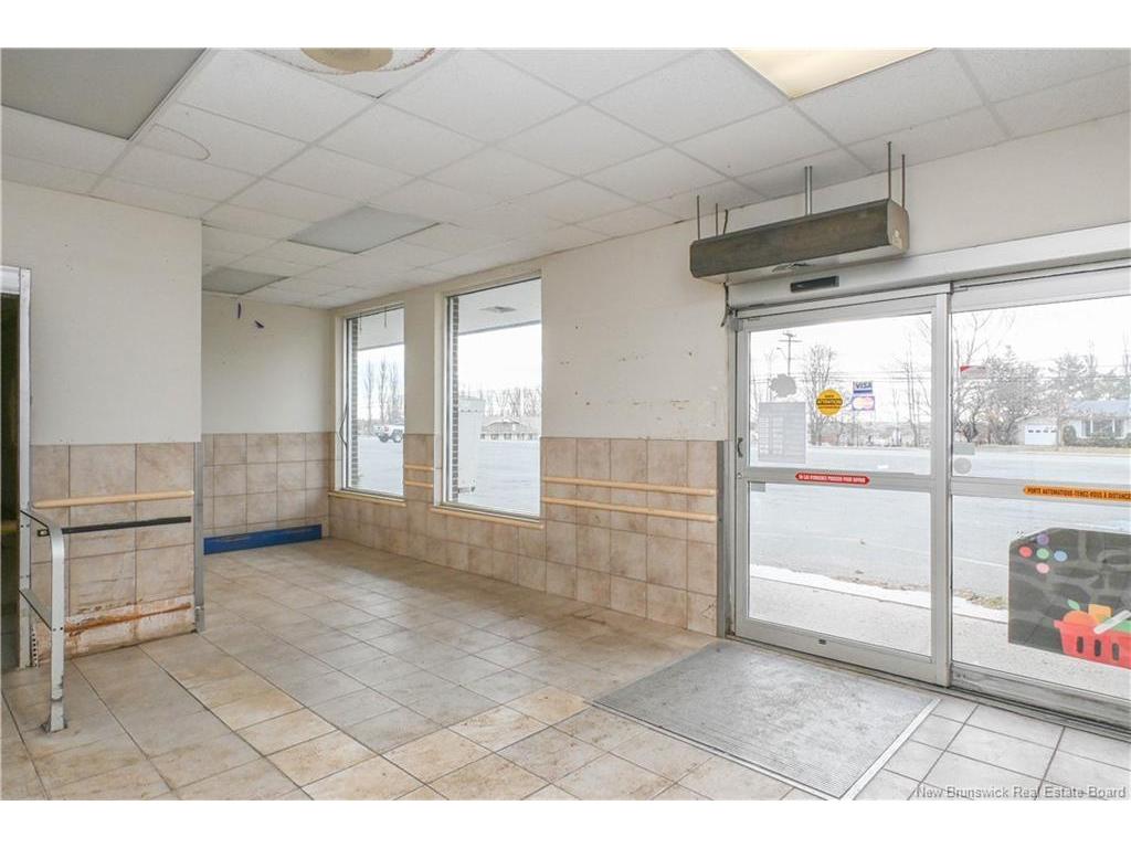 









1301


rue des Fondateurs

ST,
Paquetville,




NB
E8R 1A7

