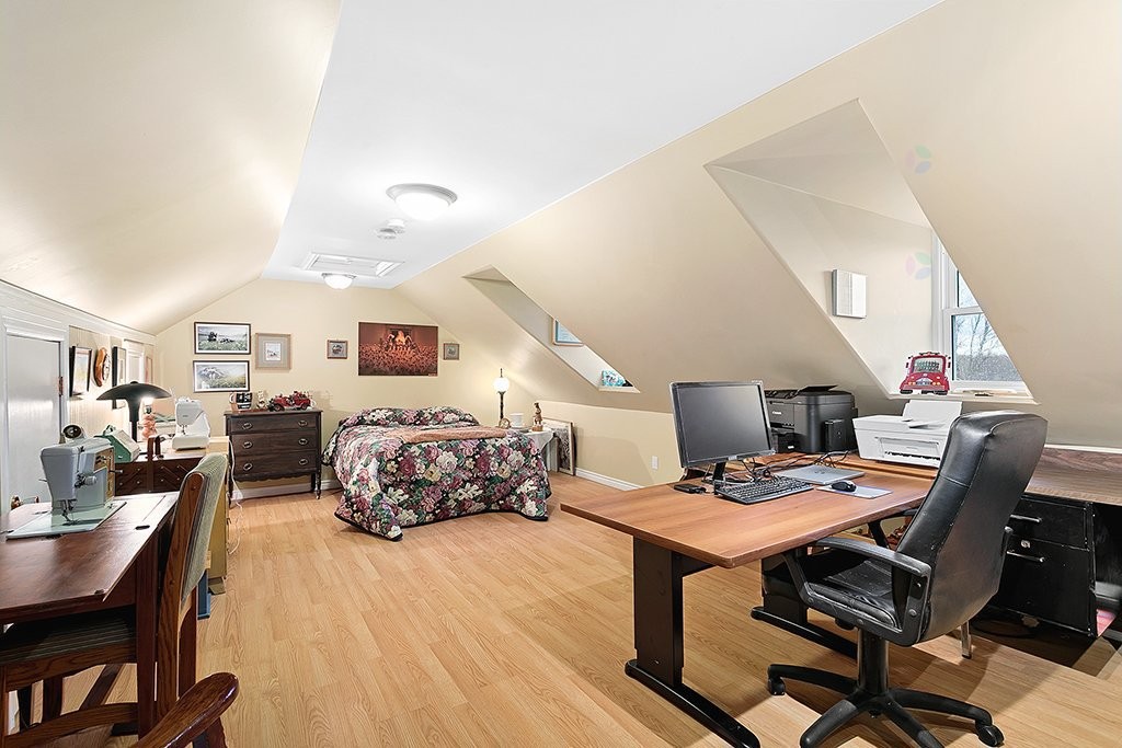 









16


Rue Mill

,
Portage-du-Fort,




QC
J0X2T0

