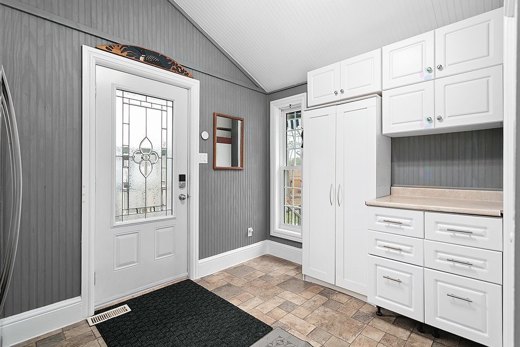 









16


Rue Mill

,
Portage-du-Fort,




QC
J0X2T0

