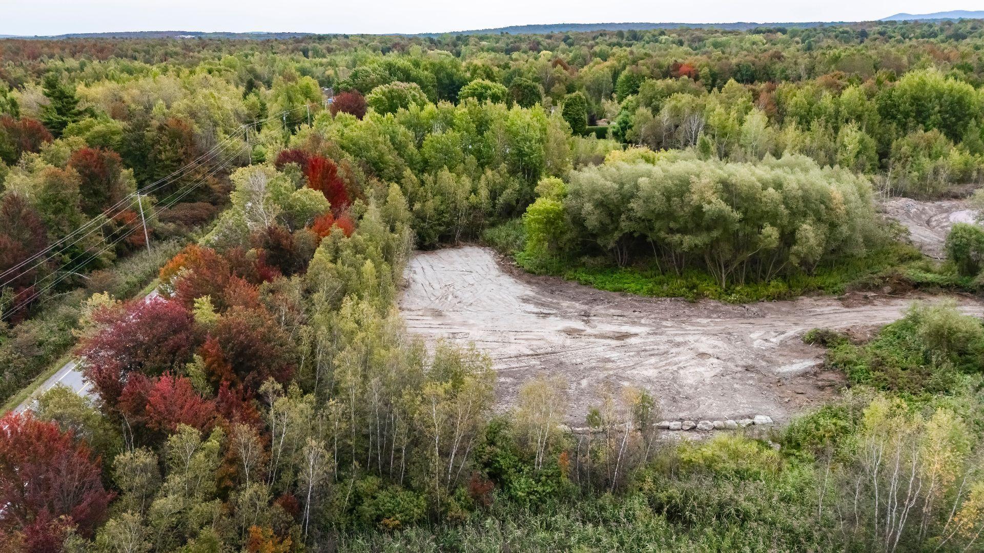 












11e Rang

, 21,
Granby,







QC
J2H2N8

