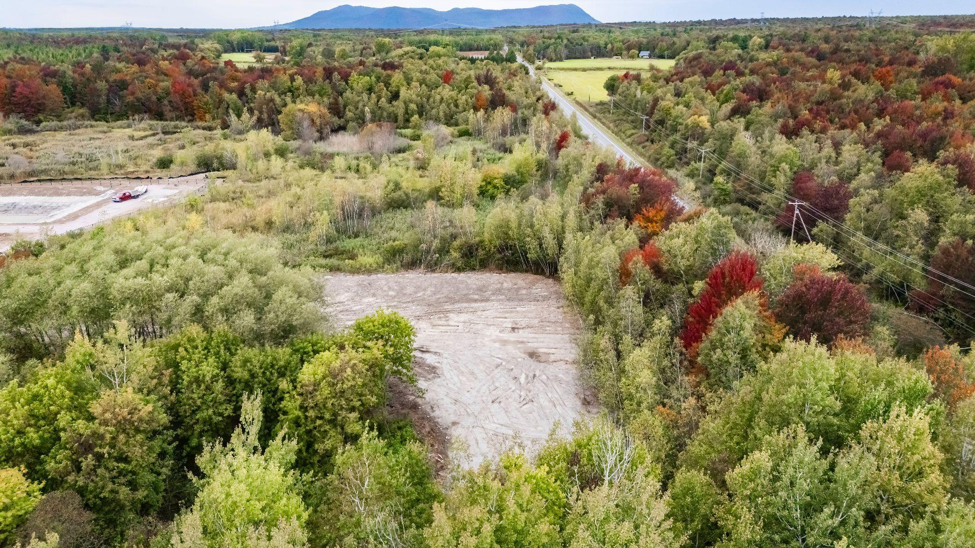 












11e Rang

, 21,
Granby,







QC
J2H2N8

