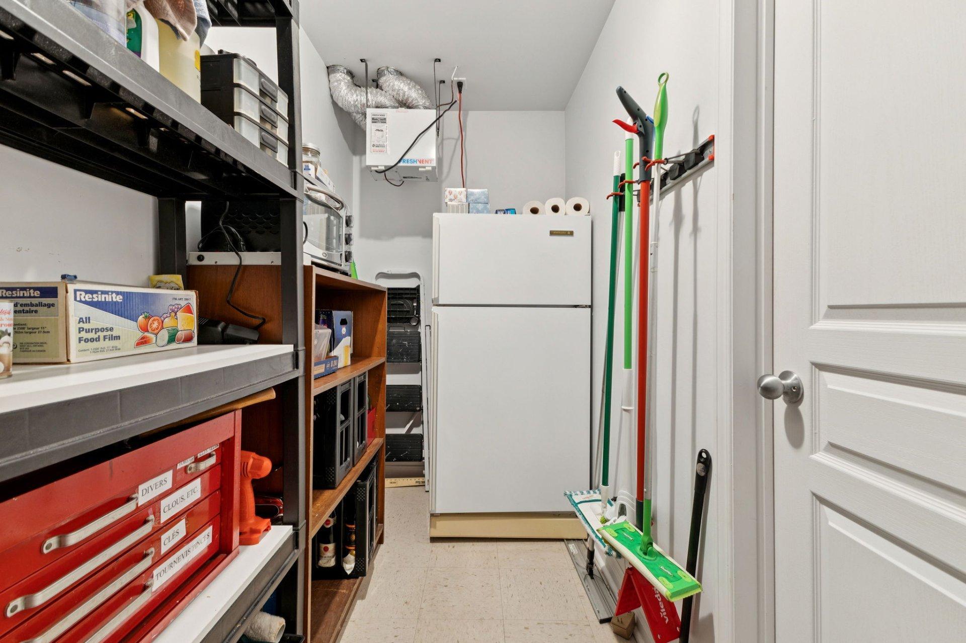 









471


Rue de Cannes

, 103,
Gatineau (Gatineau),




QC
J8V4E6

