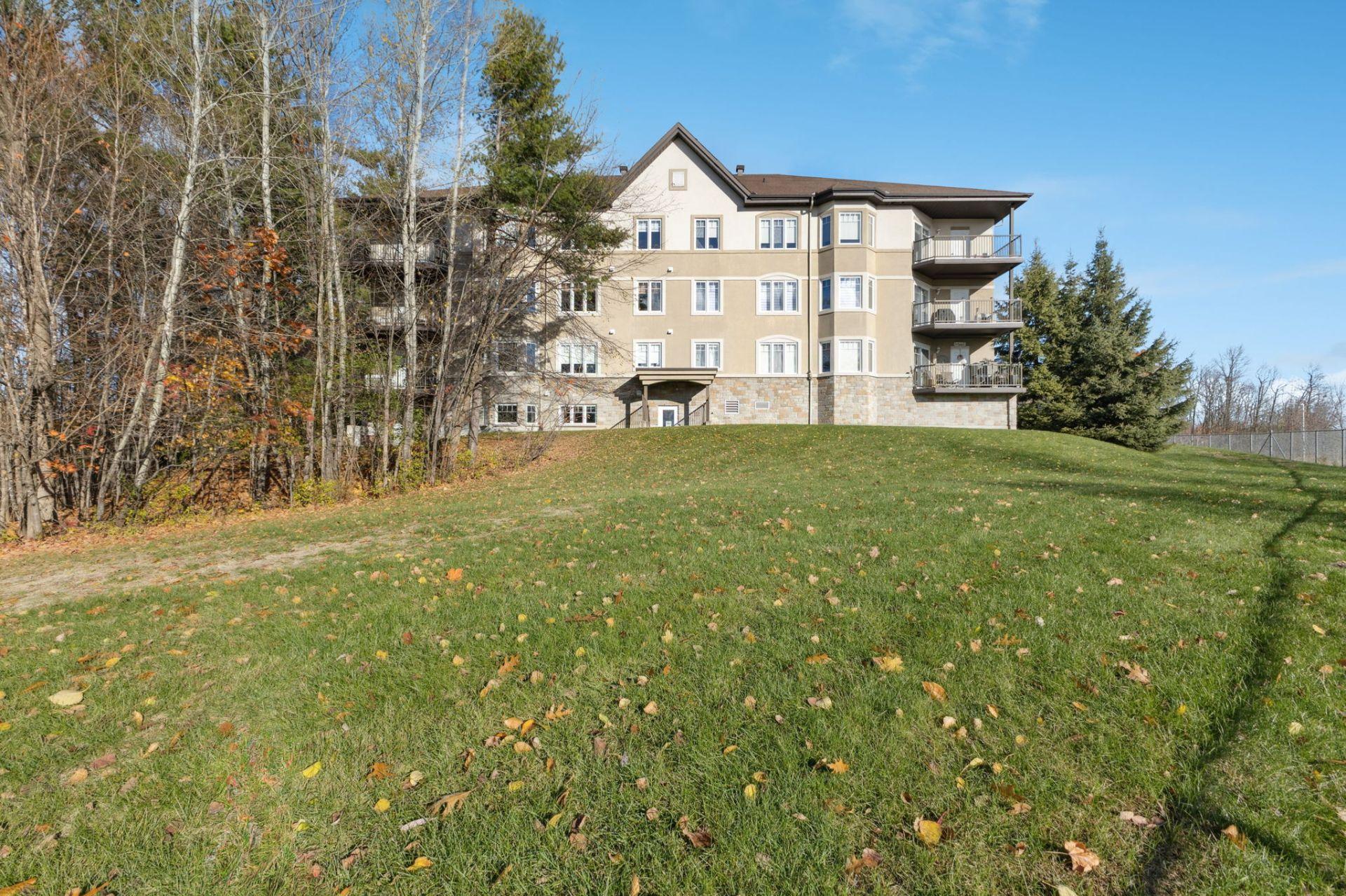 









471


Rue de Cannes

, 103,
Gatineau (Gatineau),




QC
J8V4E6

