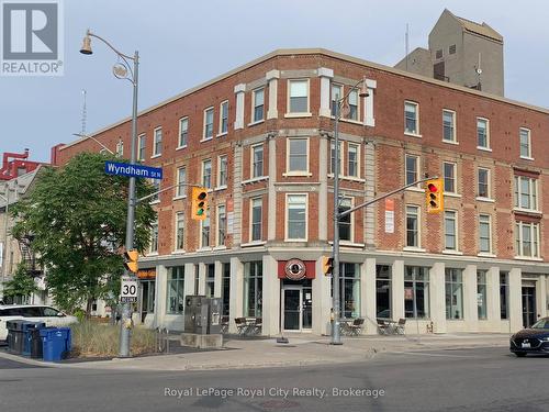 Featured Listing Photo 