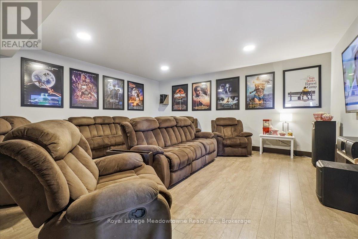 












8837 WELLINGTON ROAD 124

,
Erin,




Ontario
N1H6H7

