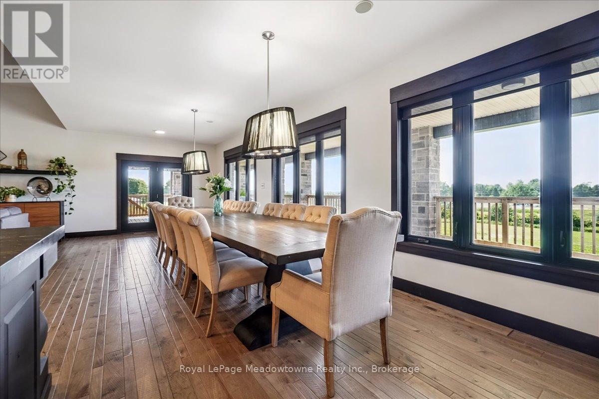 












8837 WELLINGTON ROAD 124

,
Erin,




Ontario
N1H6H7

