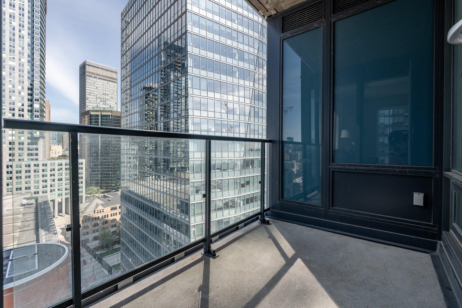 









1188


Rue St-Antoine O.

, 2507,
Montréal (Ville-Marie),




QC
H3C1B4

