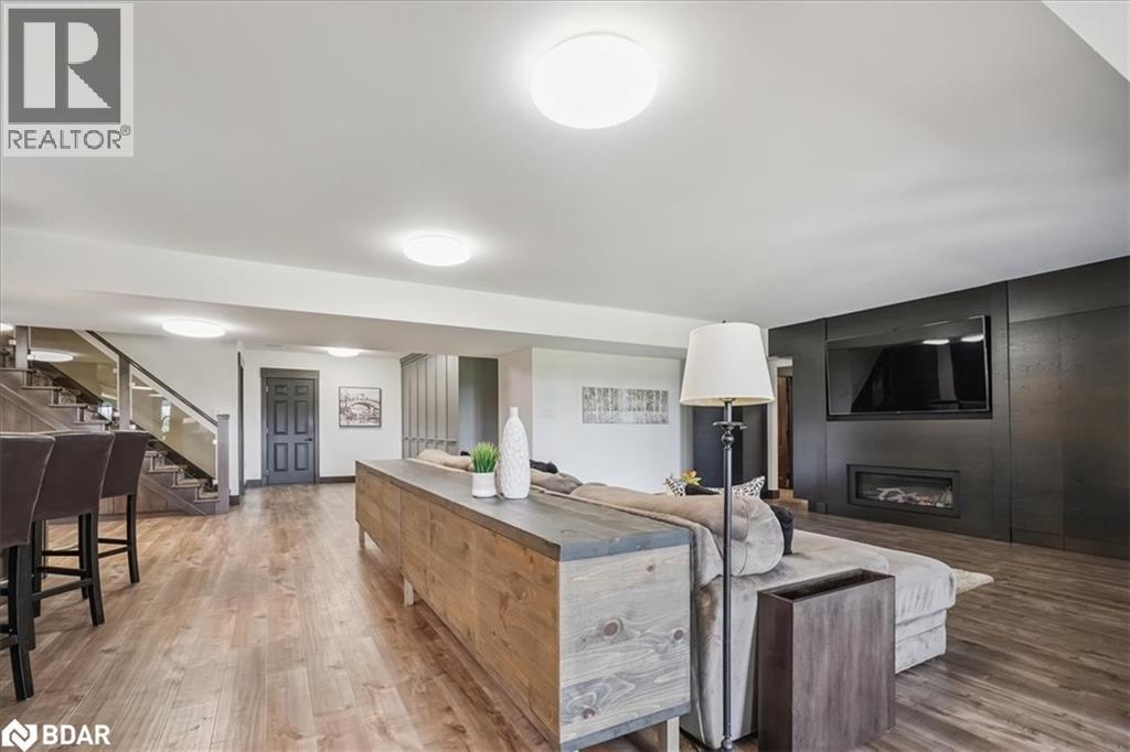 












8837 WELLINGTON ROAD 124

,
Erin,




Ontario
N1H6H7

