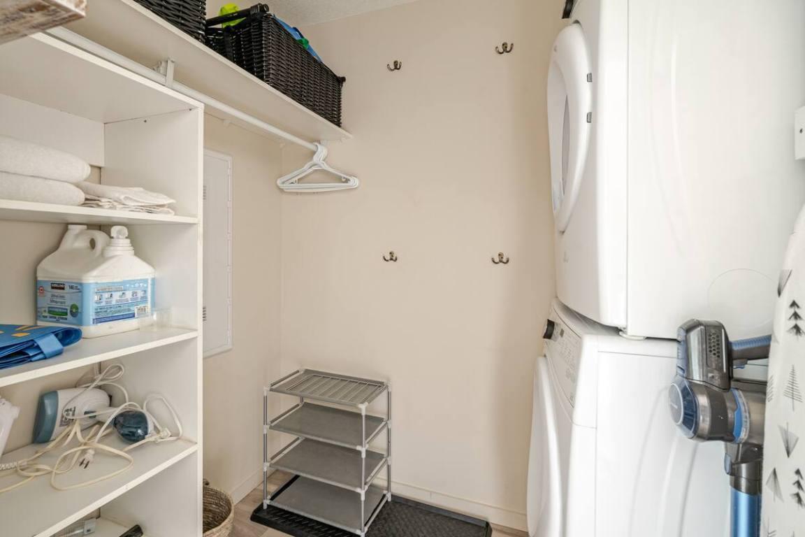 









1350


St Paul

Street, 512,
Kelowna,




BC
V1Y 2E1

