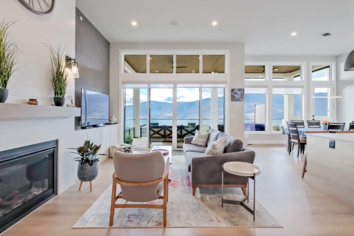 









9874


Beacon Hill

Drive,
Lake Country,




BC
V4V 0A9

