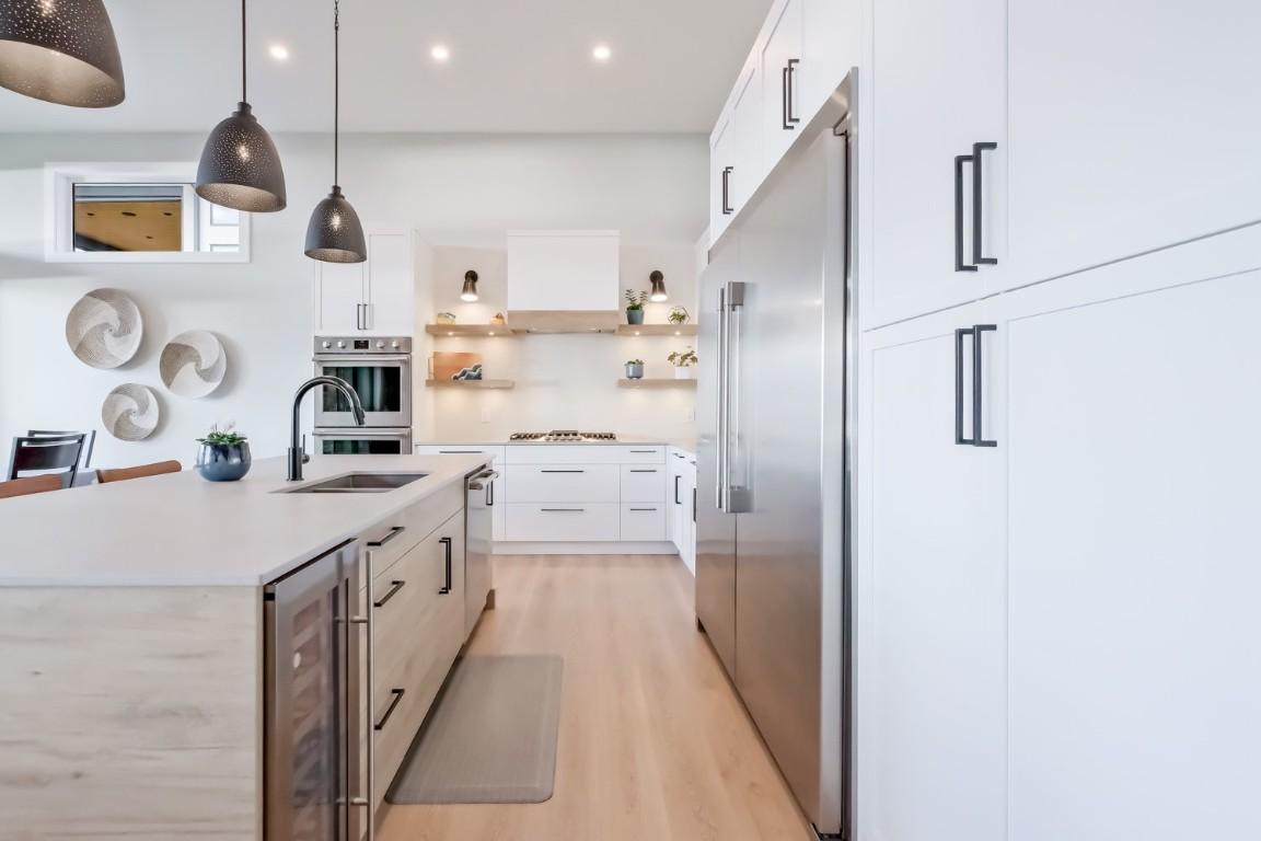 









9874


Beacon Hill

Drive,
Lake Country,




BC
V4V 0A9

