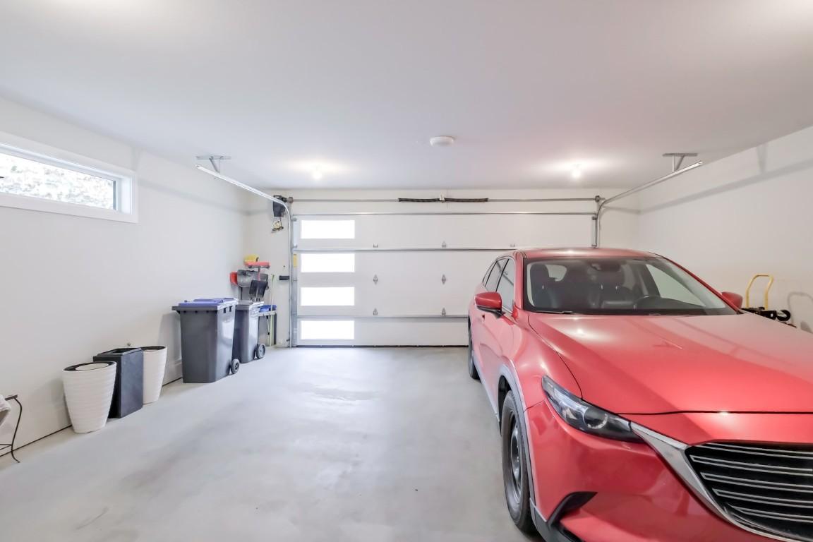 









9874


Beacon Hill

Drive,
Lake Country,




BC
V4V 0A9

