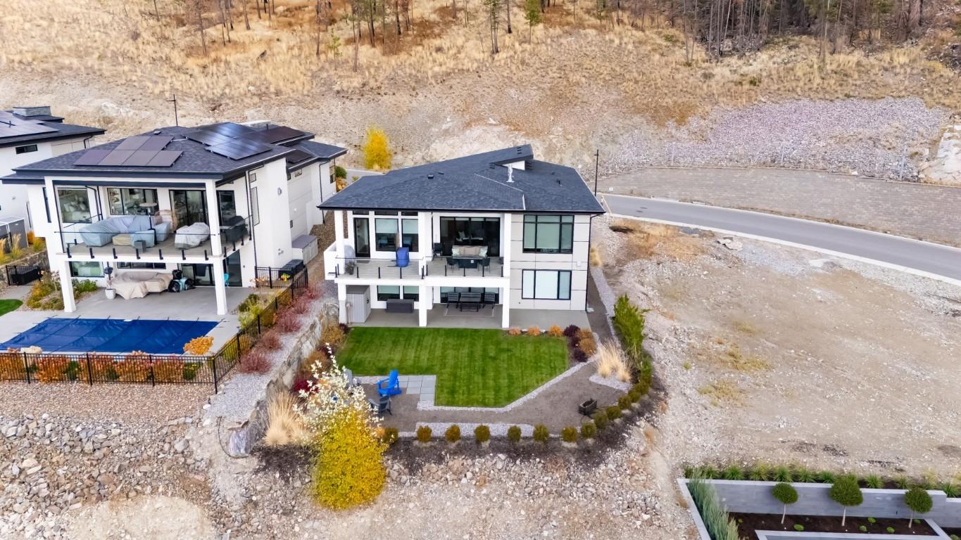 









9874


Beacon Hill

Drive,
Lake Country,




BC
V4V 0A9

