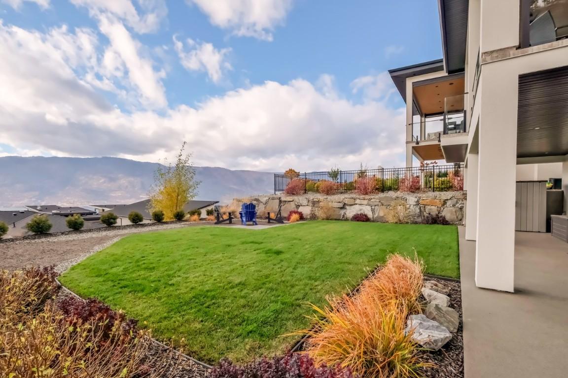 









9874


Beacon Hill

Drive,
Lake Country,




BC
V4V 0A9

