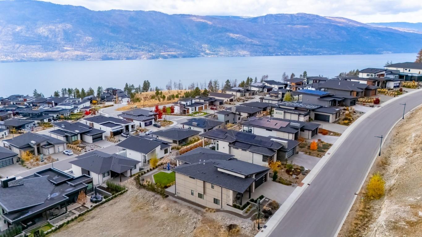 









9874


Beacon Hill

Drive,
Lake Country,




BC
V4V 0A9

