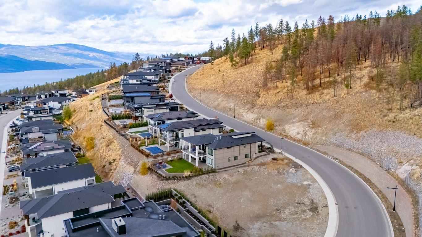 









9874


Beacon Hill

Drive,
Lake Country,




BC
V4V 0A9

