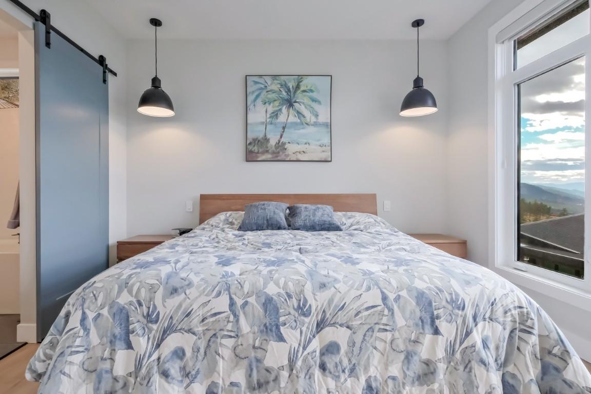 









9874


Beacon Hill

Drive,
Lake Country,




BC
V4V 0A9

