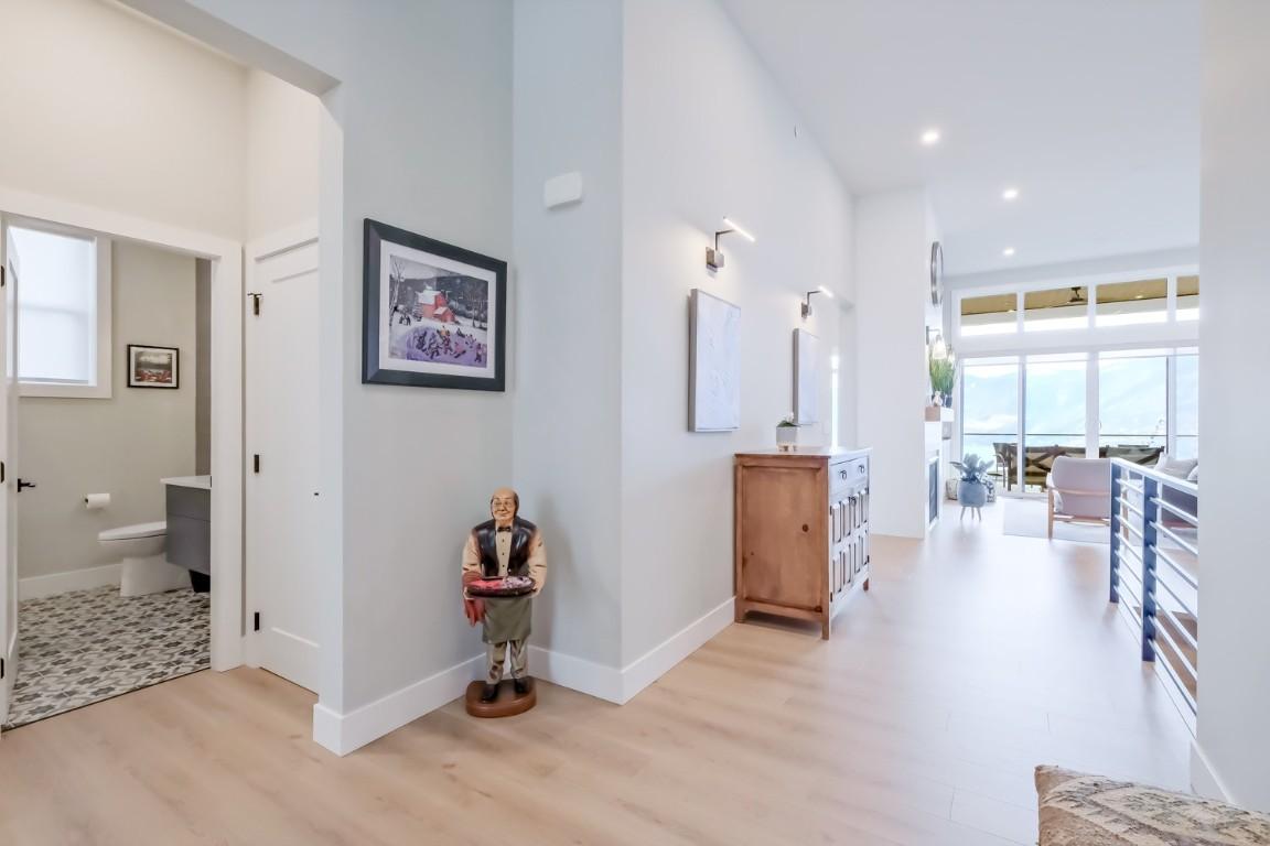 









9874


Beacon Hill

Drive,
Lake Country,




BC
V4V 0A9

