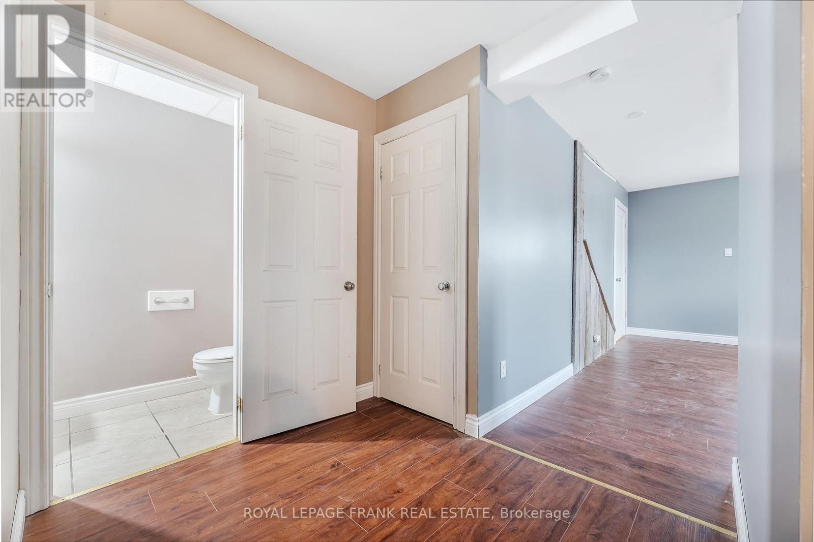 












11 MARY STREET E

,
Kawartha Lakes (Omemee),




Ontario
K0L2W0

