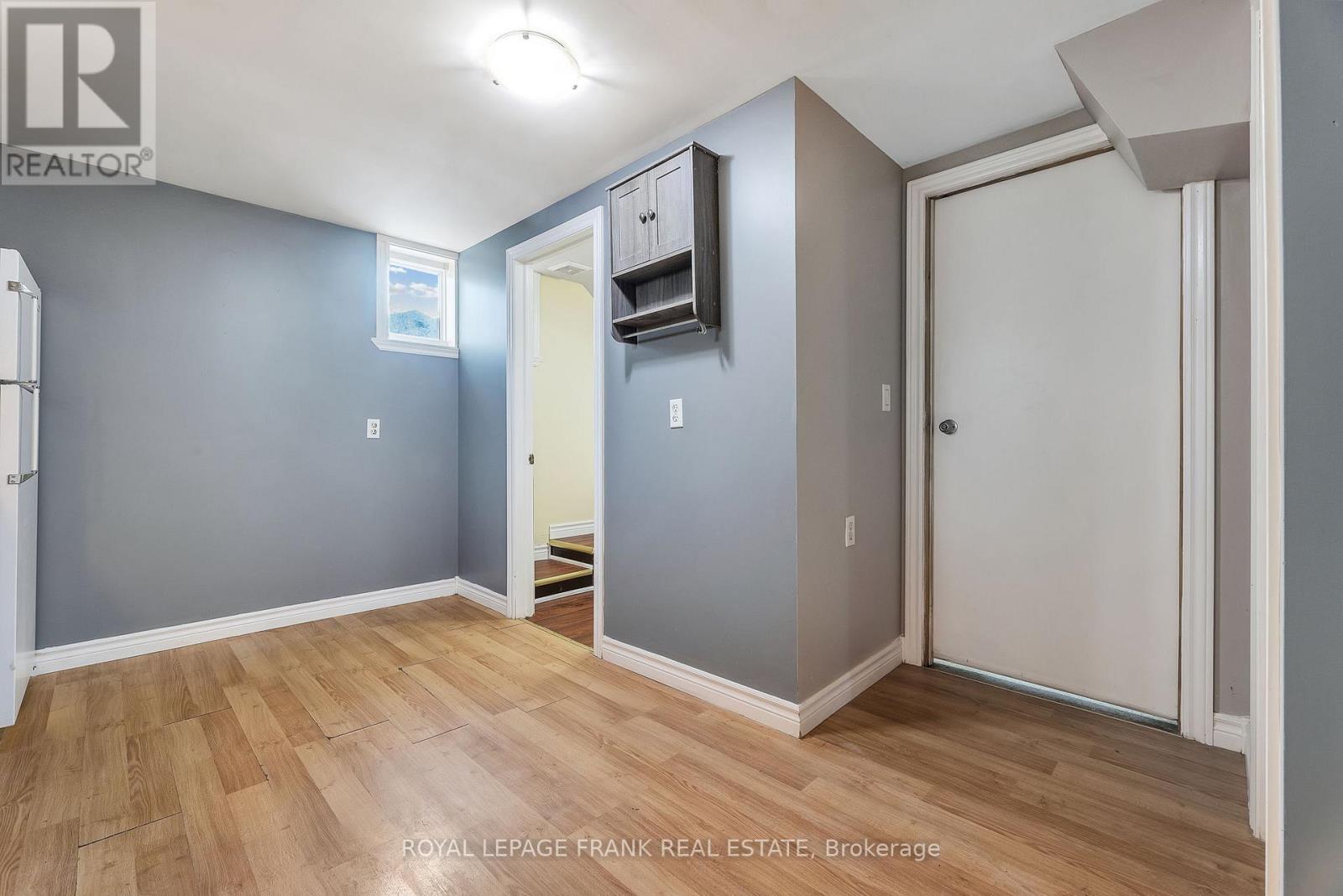 












11 MARY STREET E

,
Kawartha Lakes (Omemee),




Ontario
K0L2W0

