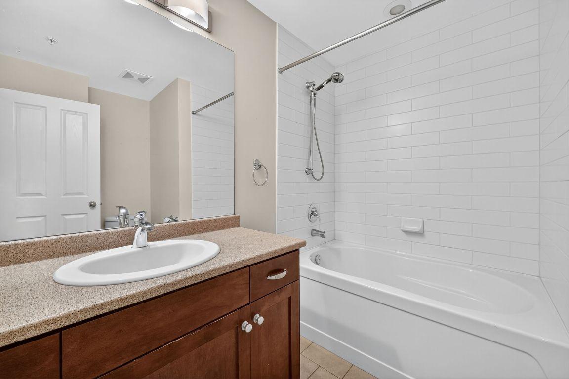 









3842


Old Okanagan

Highway, 4211,
West Kelowna,




BC
V4T 3G6

