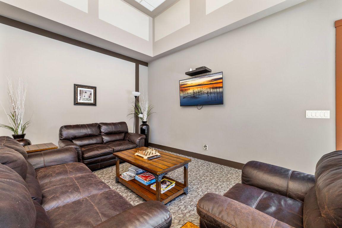 









3842


Old Okanagan

Highway, 4211,
West Kelowna,




BC
V4T 3G6

