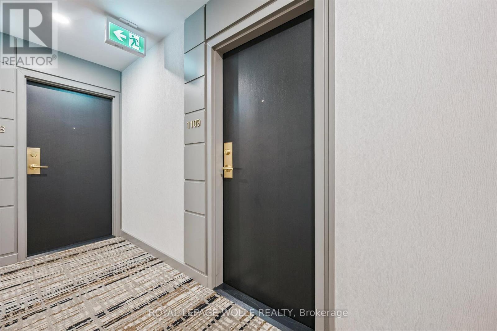 












1109 - 230 KING STREET E

,
Toronto,




Ontario
M5A1K5

