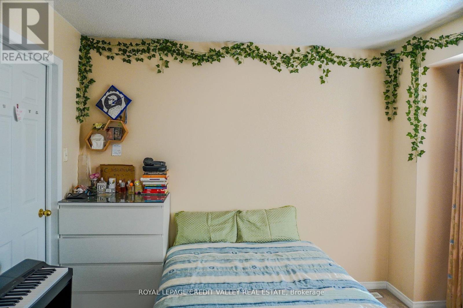 












72 KILREA WAY

,
Brampton,




Ontario
L6X0R3

