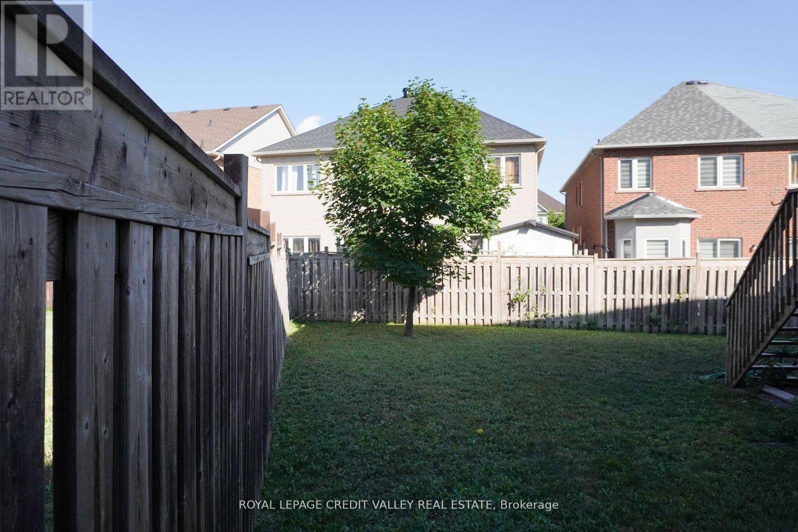 












72 KILREA WAY

,
Brampton,




Ontario
L6X0R3

