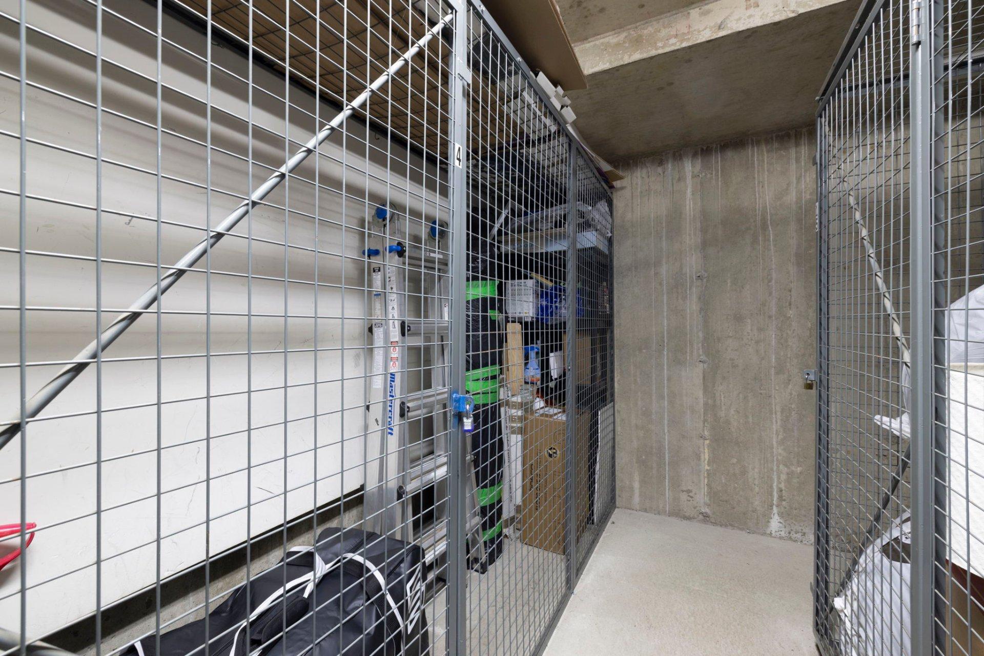 









2300


Rue Modigliani

, 301,
Montréal (Saint-Laurent),




QC
H4R0J1

