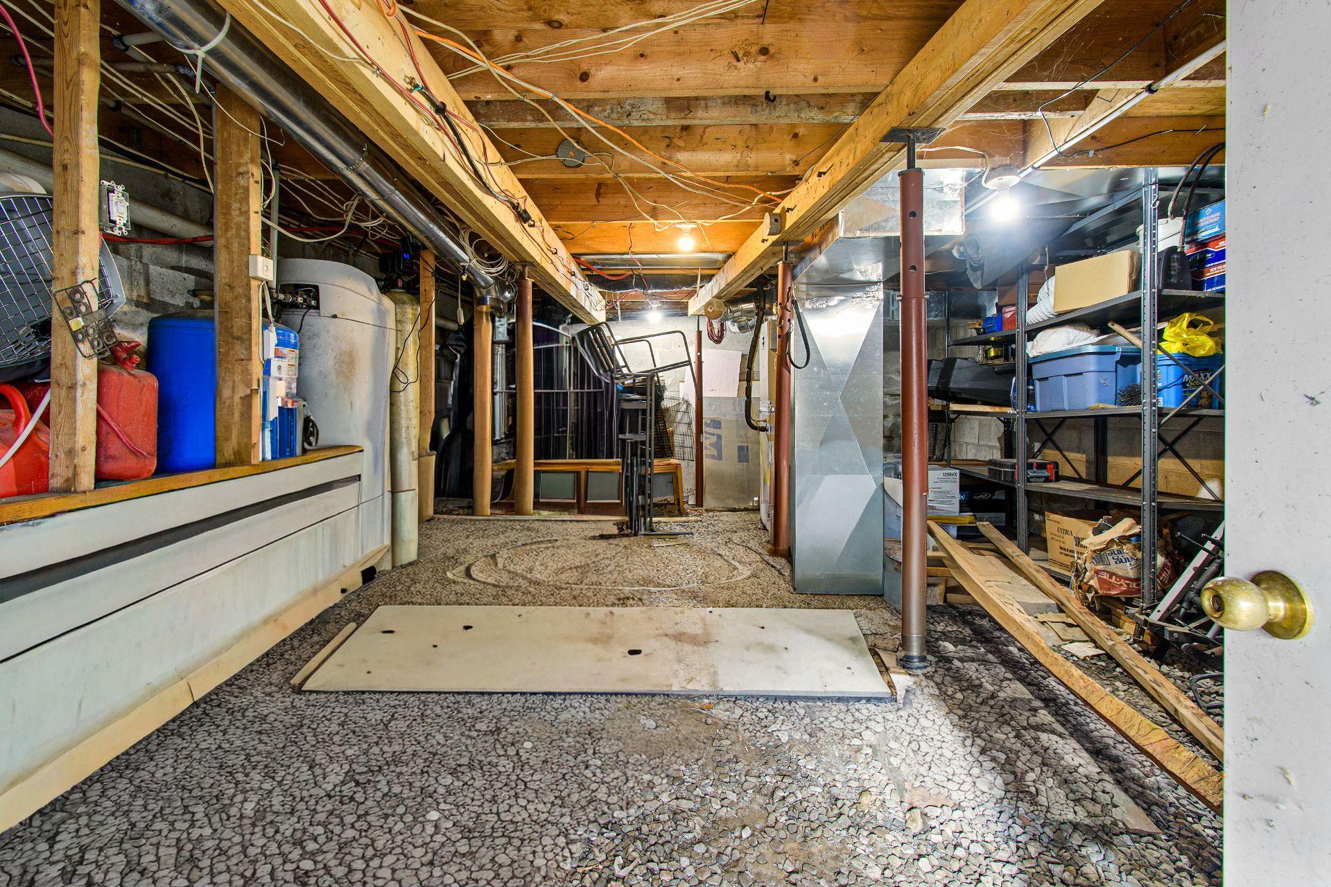 









228


Ch. de la Carrière

,
Brownsburg-Chatham,




QC
J8H1K9

