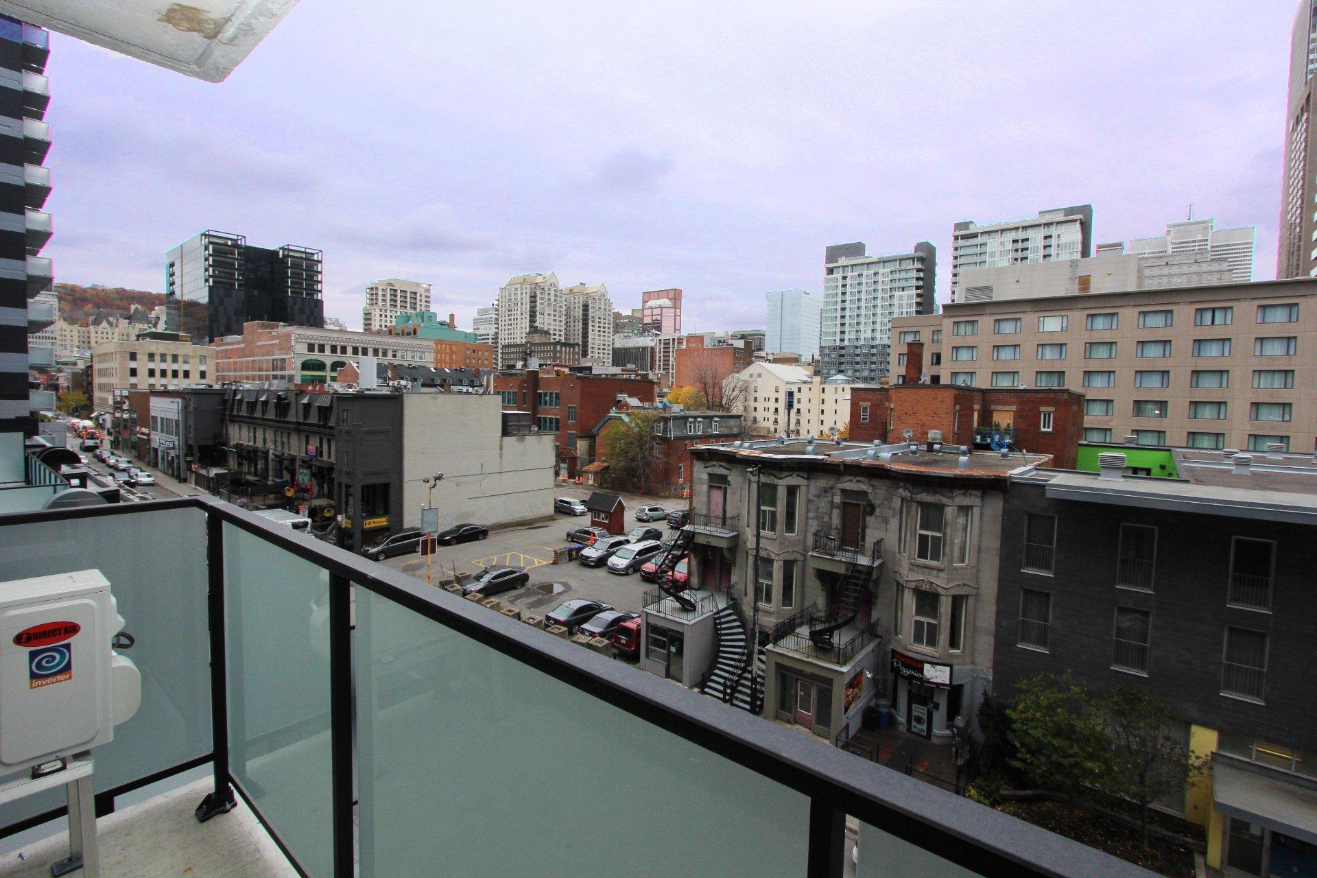 









1182


Rue Crescent

, 604,
Montréal (Ville-Marie),




QC
H3G0G6

