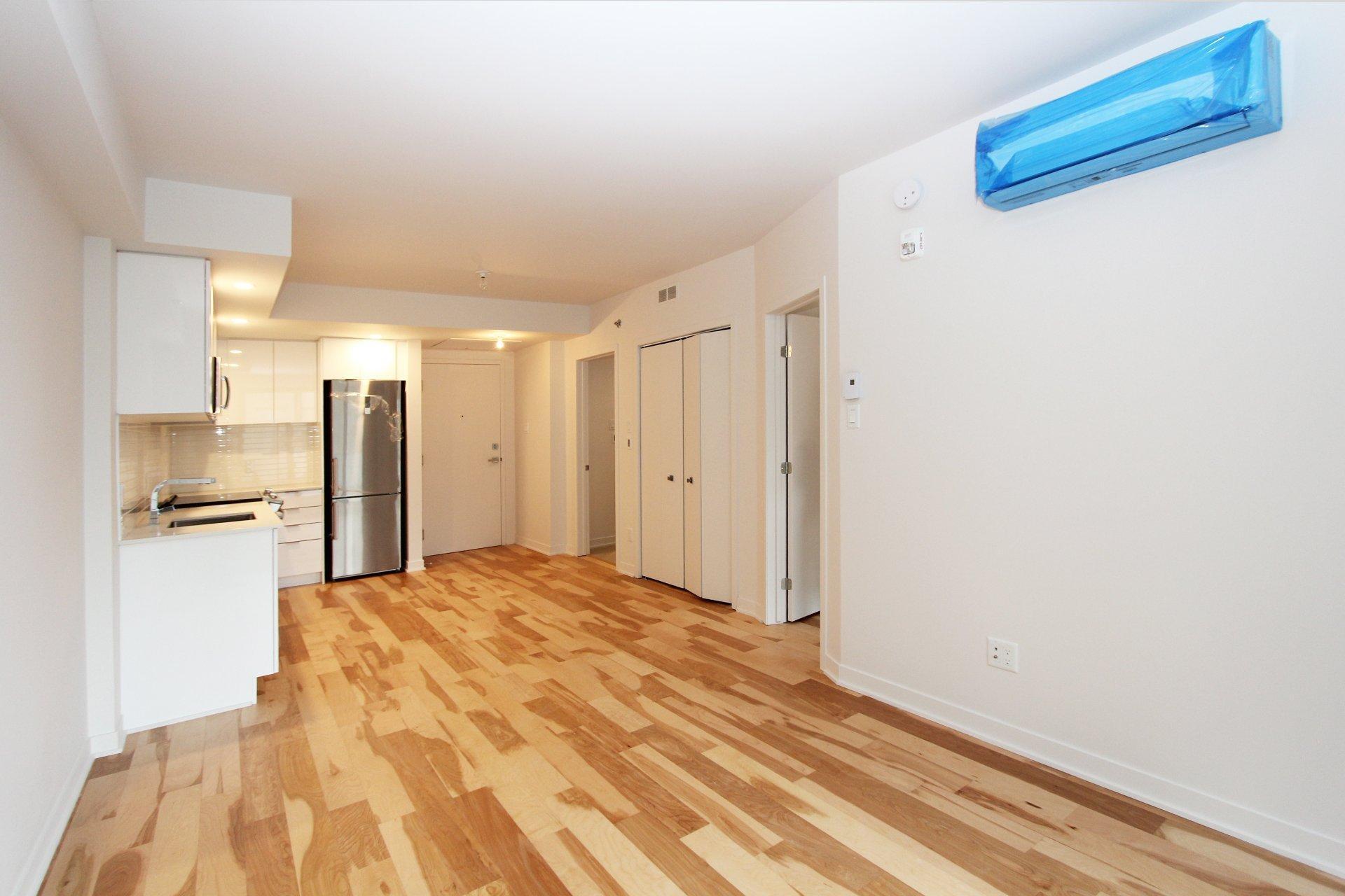 









1182


Rue Crescent

, 604,
Montréal (Ville-Marie),




QC
H3G0G6

