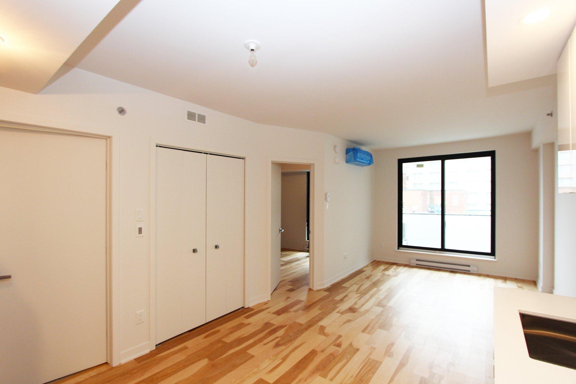 









1182


Rue Crescent

, 604,
Montréal (Ville-Marie),




QC
H3G0G6

