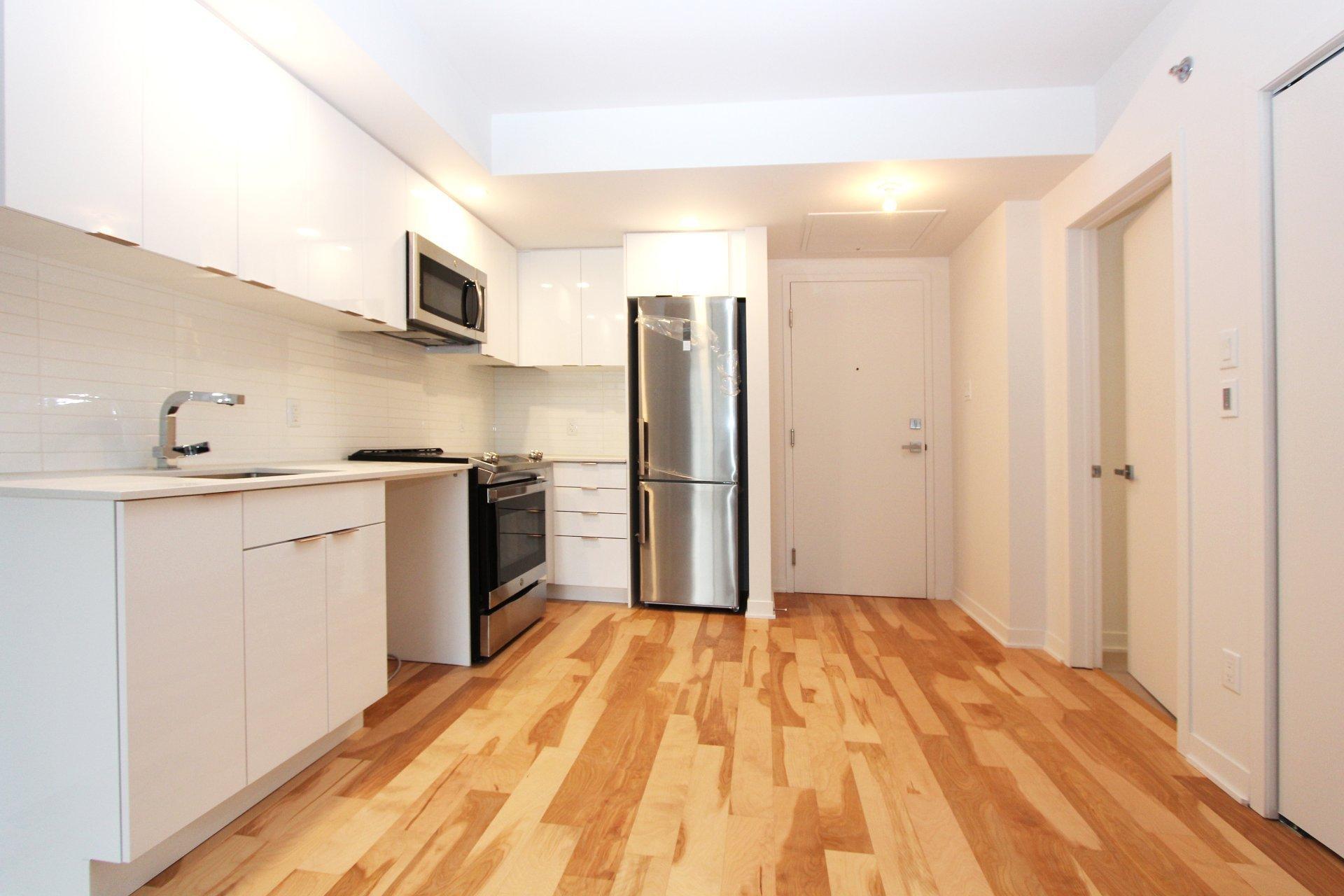 









1182


Rue Crescent

, 604,
Montréal (Ville-Marie),




QC
H3G0G6

