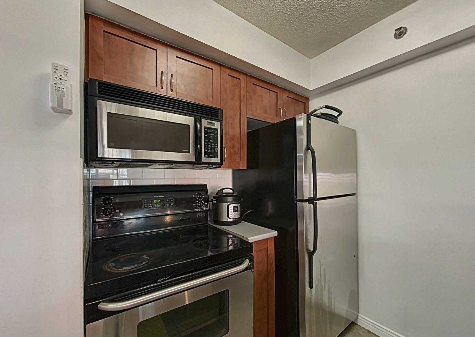 









1225


Rue Notre-Dame O.

, 426,
Montréal (Ville-Marie),




QC
H3C6S3

