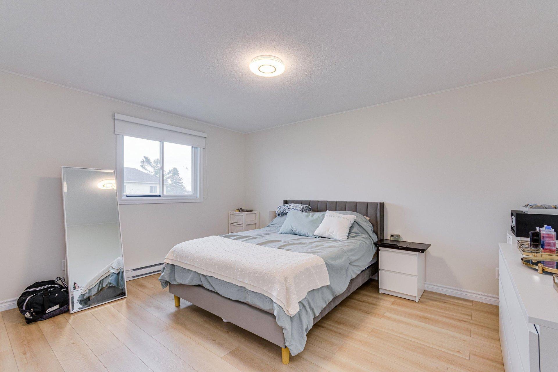 









55


Rue de Sauternes

, 3,
Gatineau (Gatineau),




QC
J8R2S8

